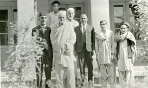 مولانا خادم اوخان عبدالغفارخان
( عکس سید اجمل فخري رالېږلی)